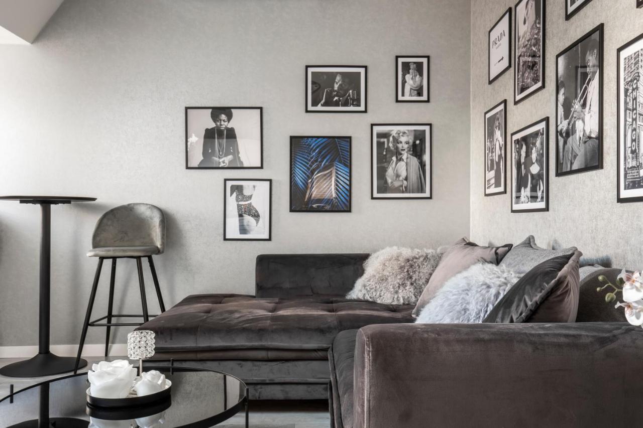 Apartman Blue Moon บันสกา ชีอาว์นีซา ภายนอก รูปภาพ
