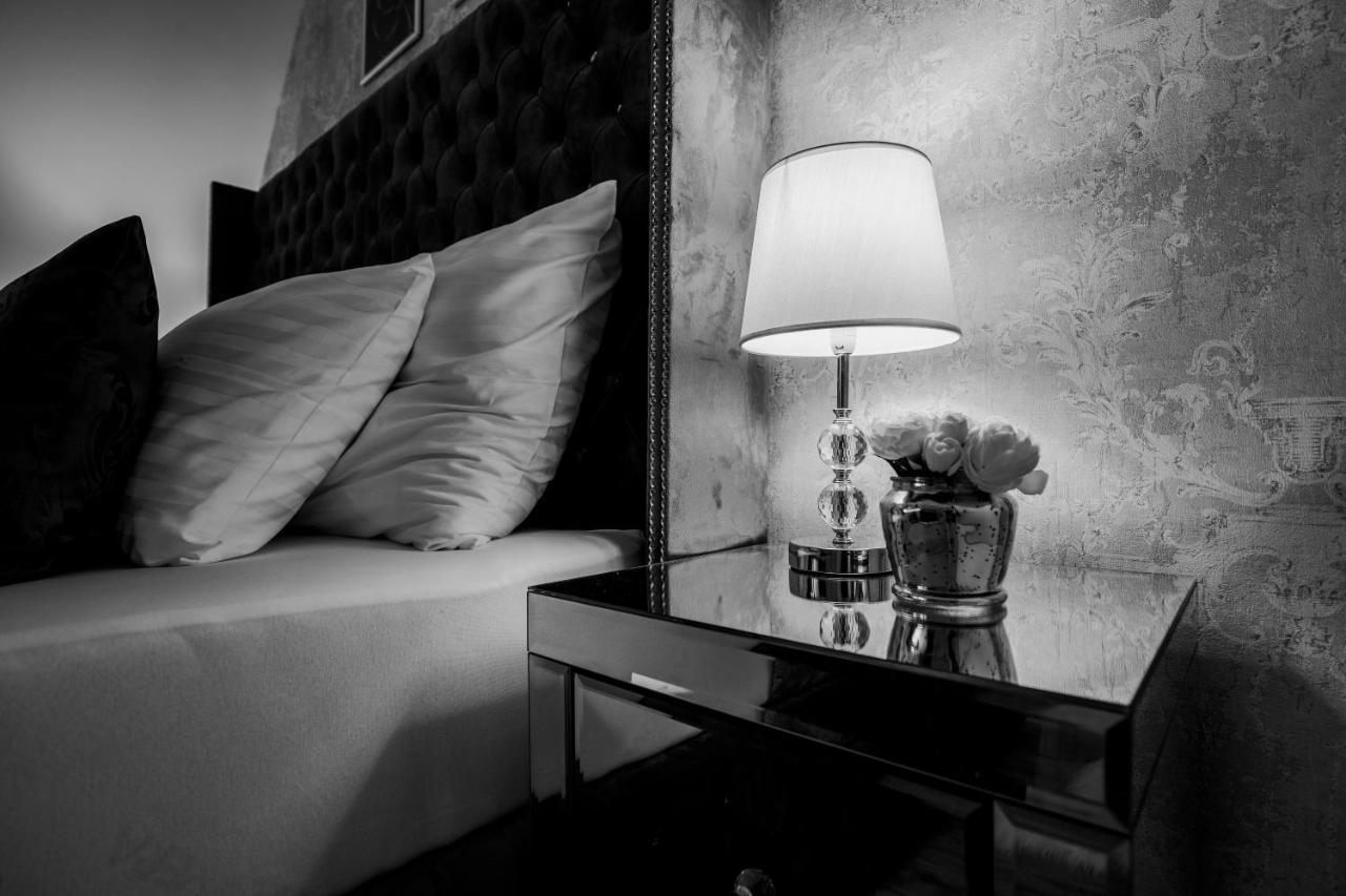 Apartman Blue Moon บันสกา ชีอาว์นีซา ภายนอก รูปภาพ